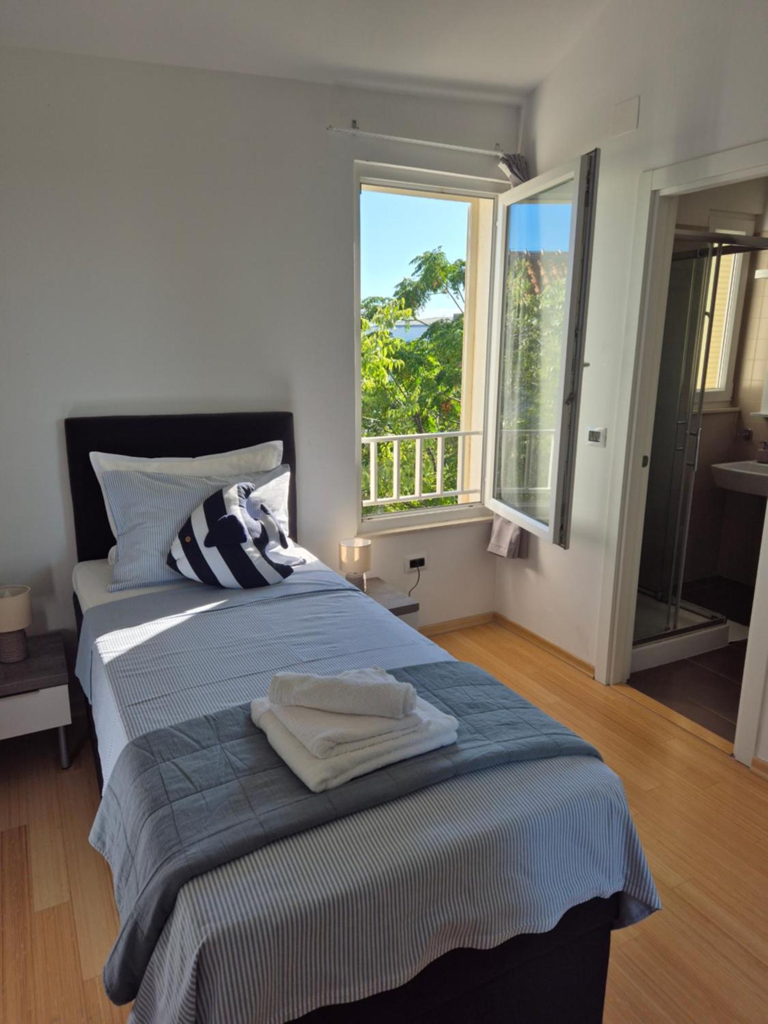 Luxury Two-Floor Apartment In Petrcane With Garden And Pool Екстериор снимка